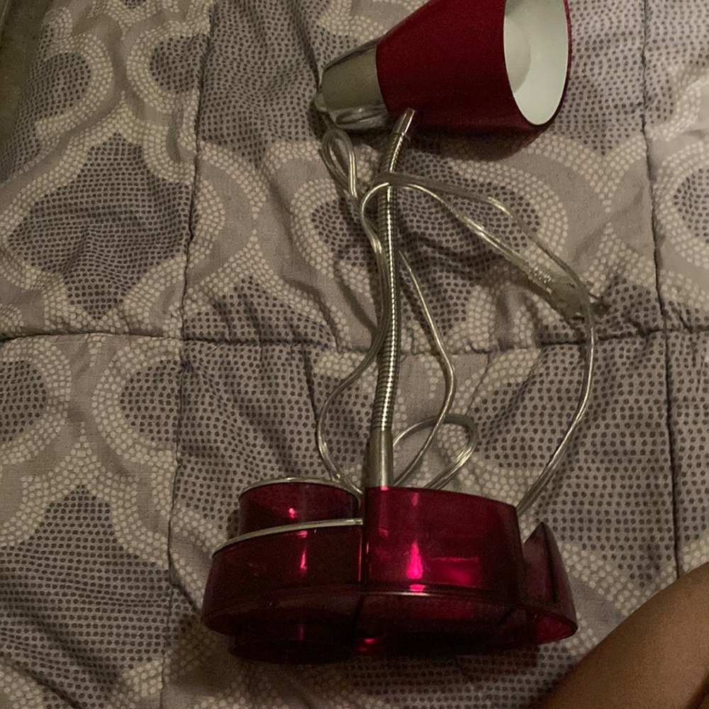 Desk lamp